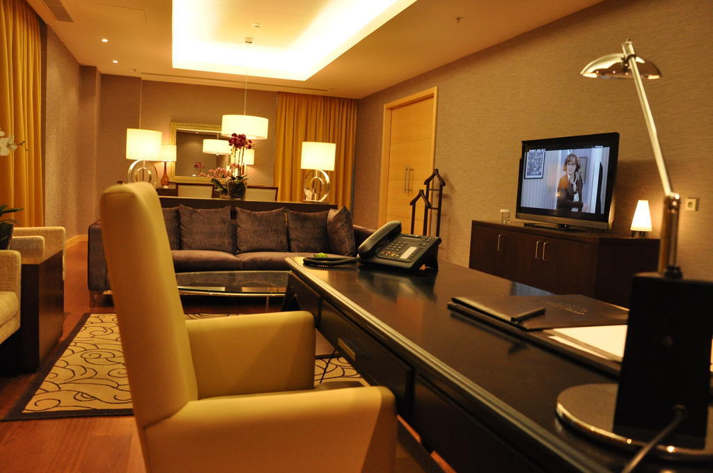 Hotel Grand Swiss Erbil Rum bild