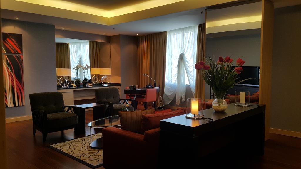 Hotel Grand Swiss Erbil Exteriör bild