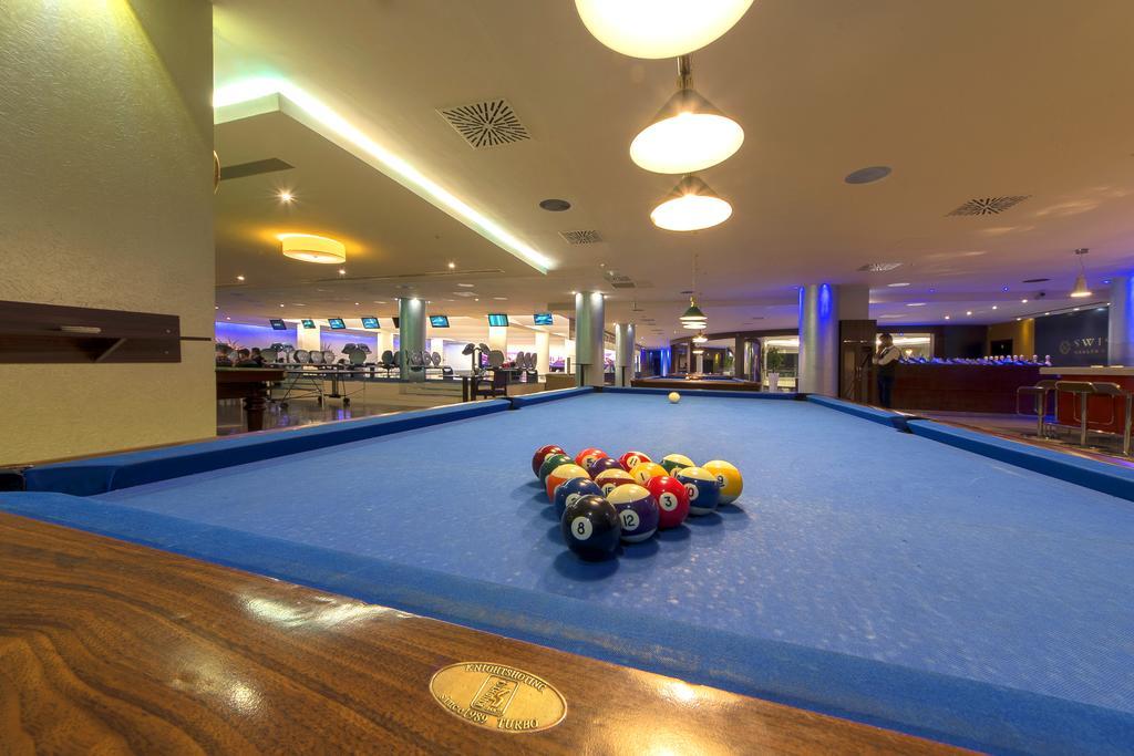 Hotel Grand Swiss Erbil Exteriör bild
